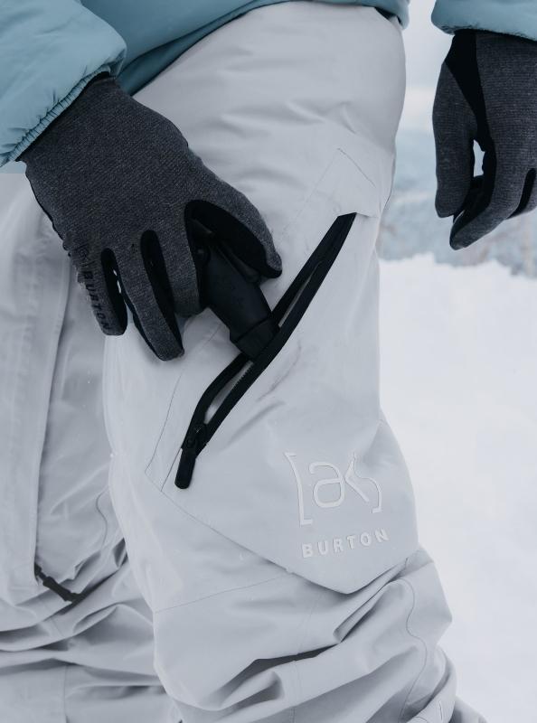 Illustration Skihose Tasche